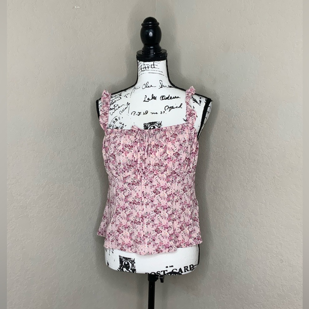 #49 NWOT LUSH Floral Tank Top Size Medium
